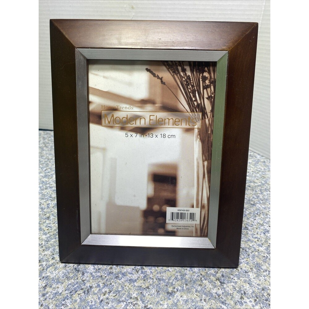 picture Frame  Home Trends Modern Elements Dark Brown Wooden Curved 5" X 7"